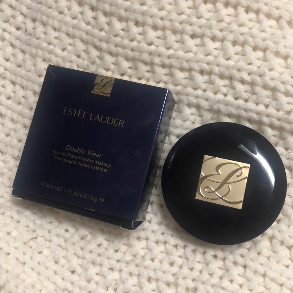 Estée Lauder Double Wear Powder Foundation